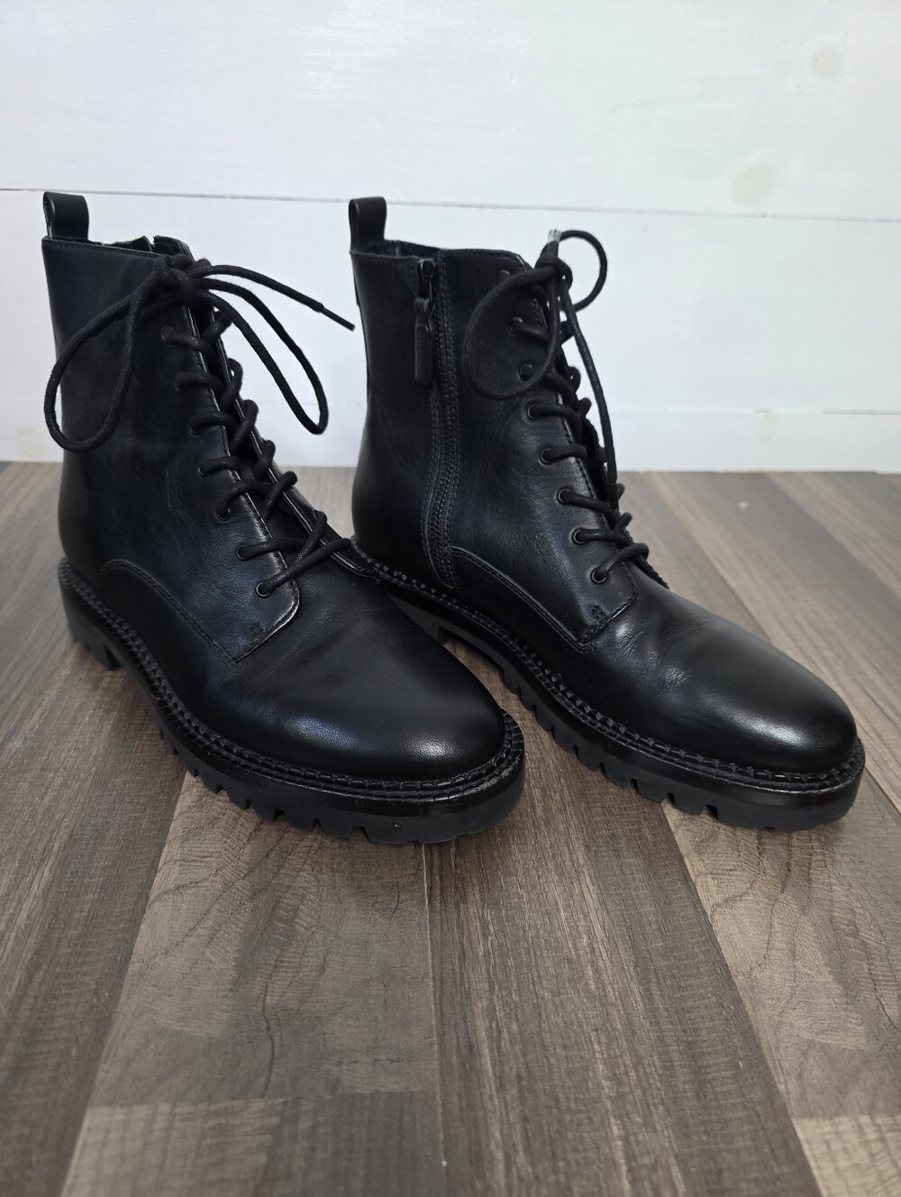 Vince Cabria Black Leather Lace-Up Lug Sole Combat Boots Side Zip Grunge Sleek.9